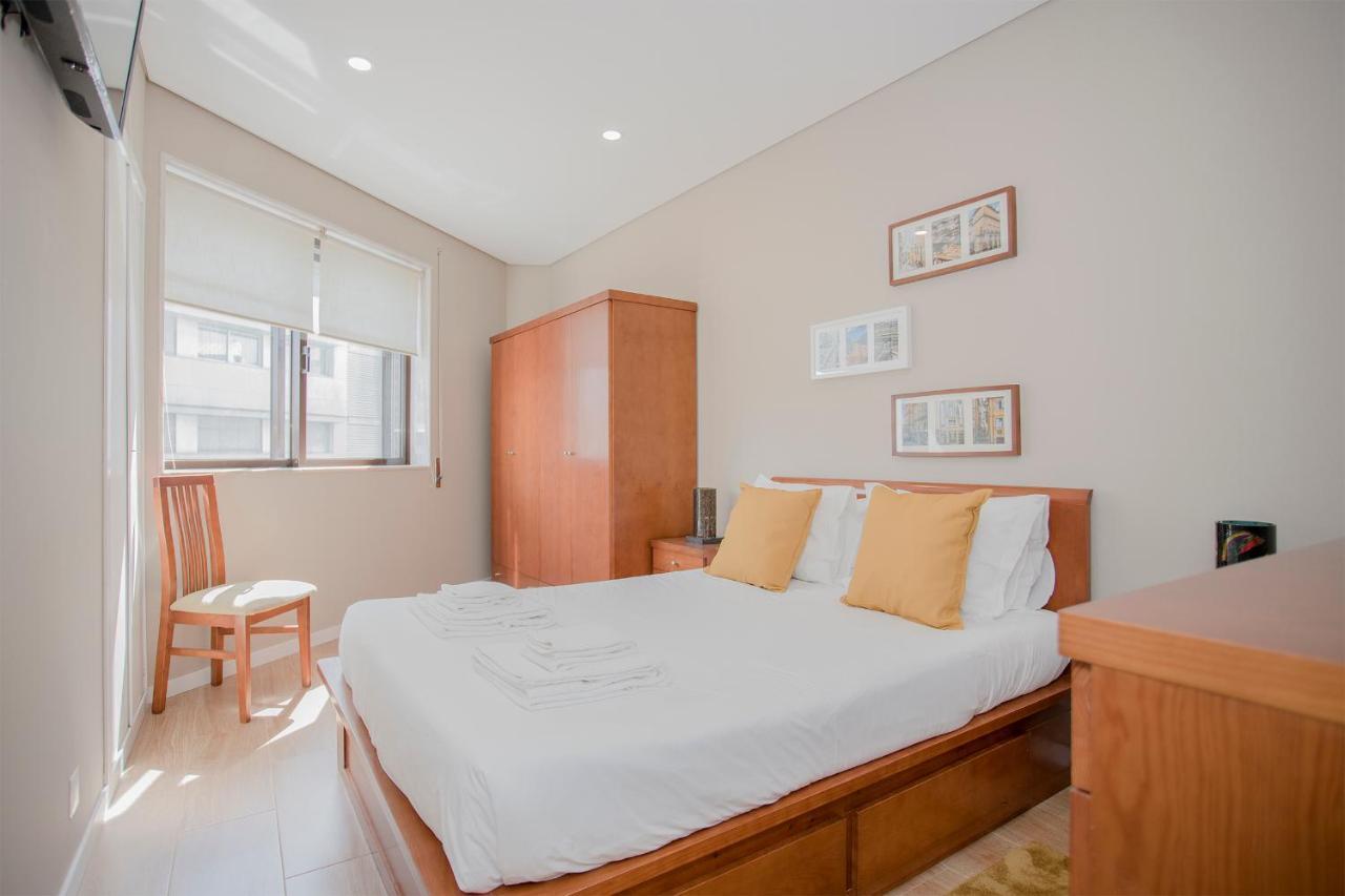 Liiiving In Porto - Terrace Downtown Apartment Exterior foto